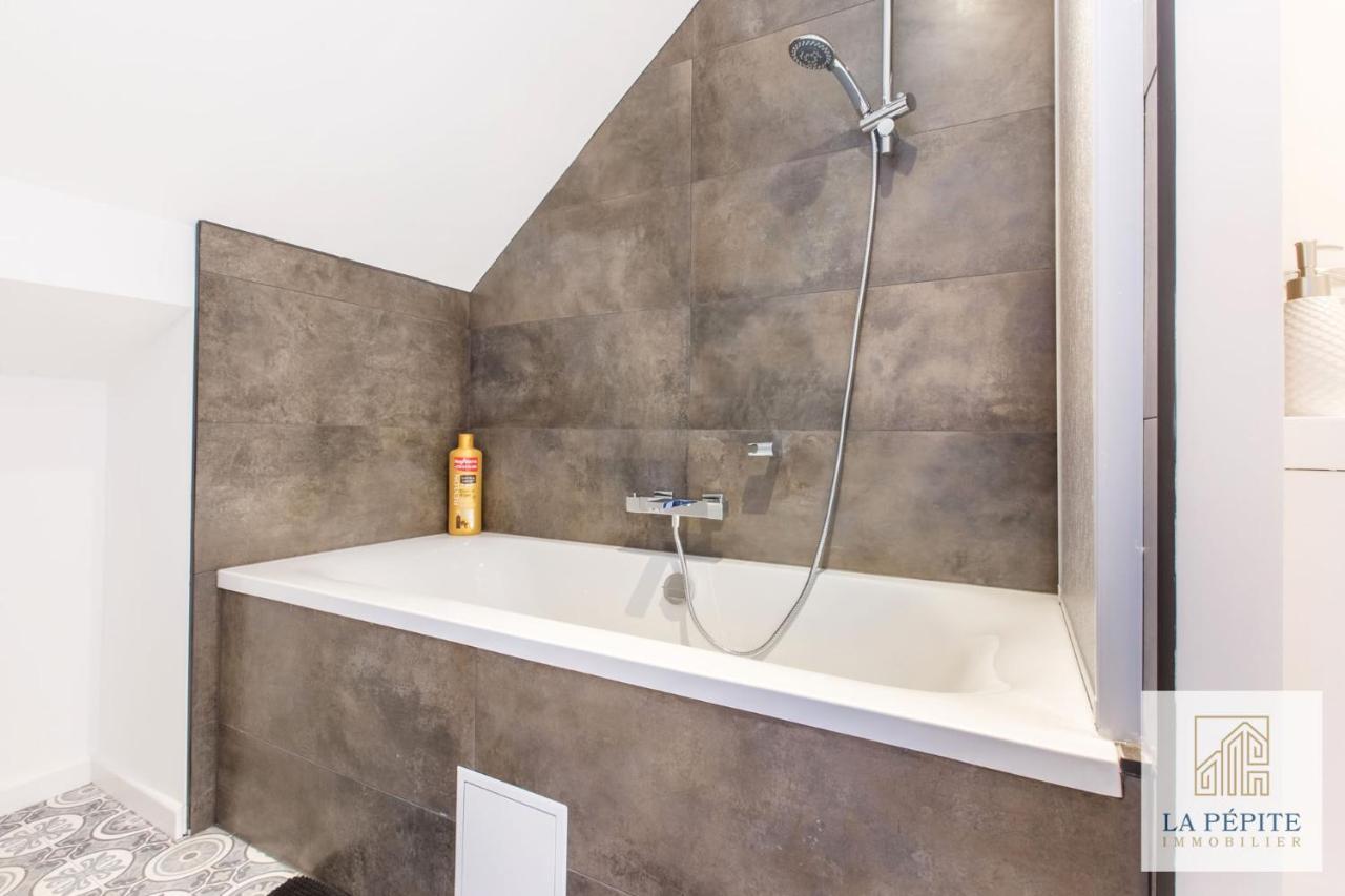 Residence Poterne ヴァランシエンヌ エクステリア 写真